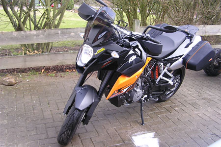 KTM SMT 990